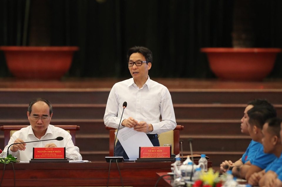 Phó Thủ tướng Vũ Đức Đam phát biểu. Ảnh: Sơn Tùng