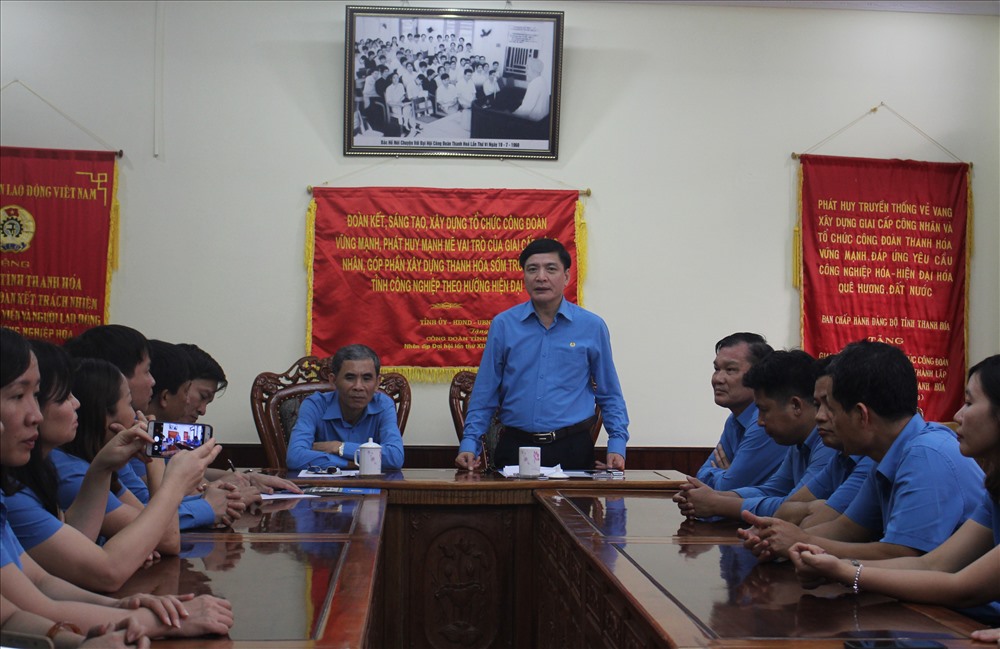 Chủ tịch Tổng LĐLĐ VN phá biểu tại buổi làm việc. Ảnh: X.H