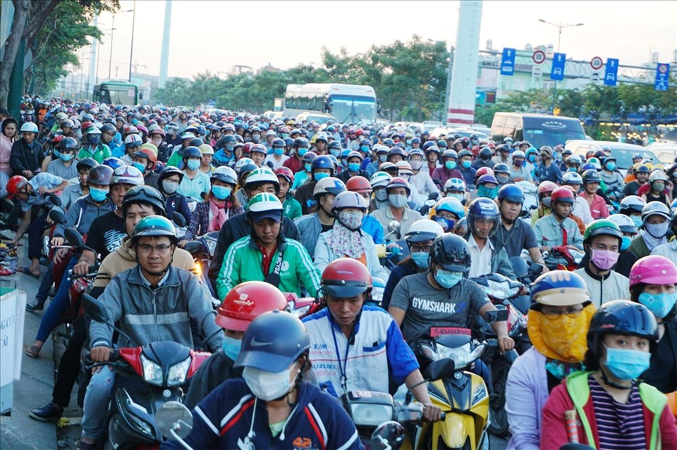 Kẹt xe đang là vấn nạn của TPHCM. Ảnh: M.Q Kẹt xe đang là vấn nạn của TPHCM. Ảnh: M.Q