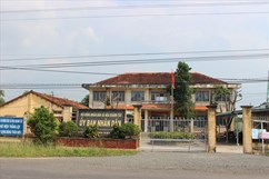 Vụ “300 triệu đồng làm CMND”: Kiểm điểm, xem xét kỷ luật Trưởng CA xã Hòa Khánh Tây