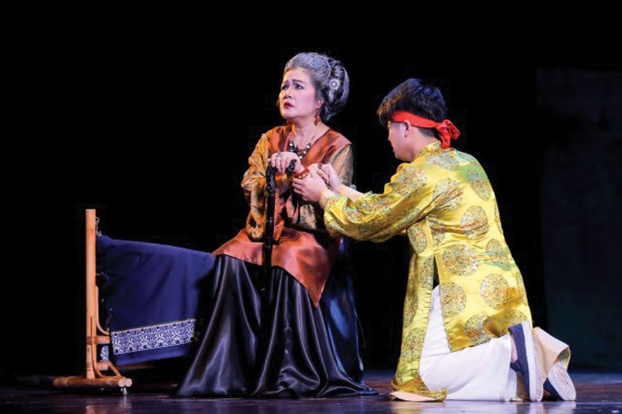 Sân khấu Lệ Ngọc diễn giao lưu ở TPHCM. Ảnh: SKCC