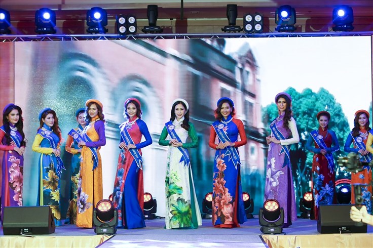 Janny Thủy Trần làm trưởng ban tổ chức Hoa hậu Đại sứ Hòa Bình 2018 Janny Thủy Trần làm trưởng ban tổ chức Hoa hậu Đại sứ Hòa Bình 2018