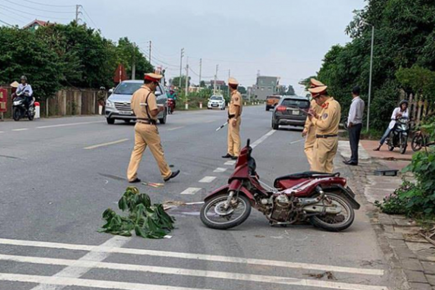 Hiện trường nơi xảy ra vụ tai nạn. Ảnh: KL.