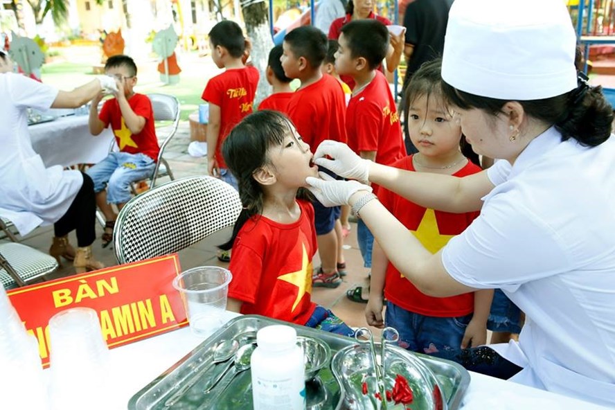 Đảm bảo dinh dưỡng, vi chất đầy đủ để nâng cao thể lực người Việt