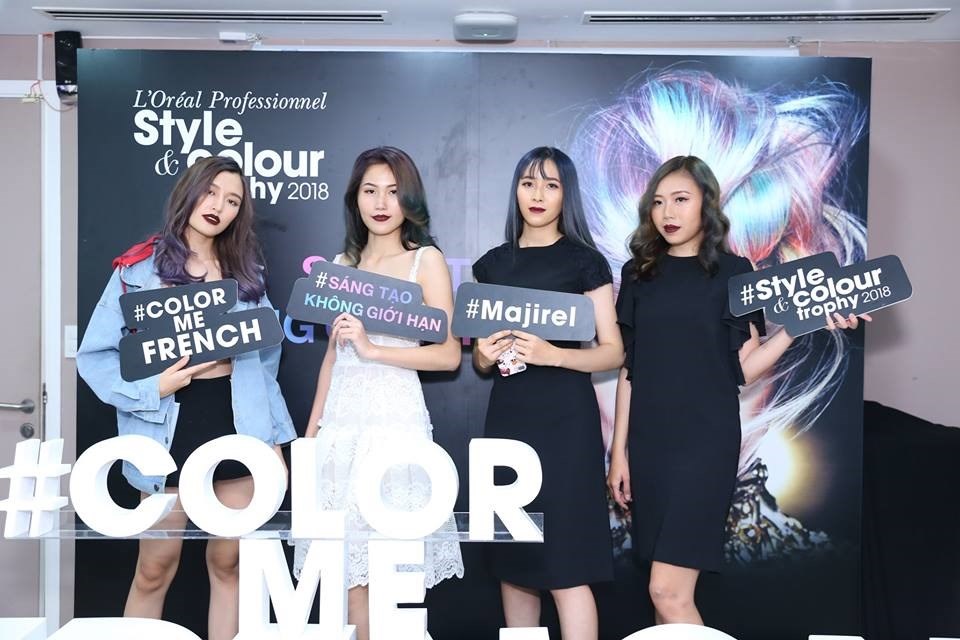 Cơ hội dành cho những bạn trẻ đam mê nghề làm tóc Cơ hội dành cho những bạn trẻ đam mê nghề làm tóc
