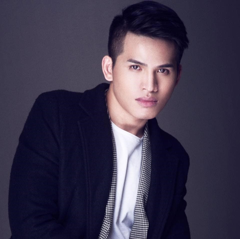 Ca sĩ Quốc Thiên Ca sĩ Quốc Thiên