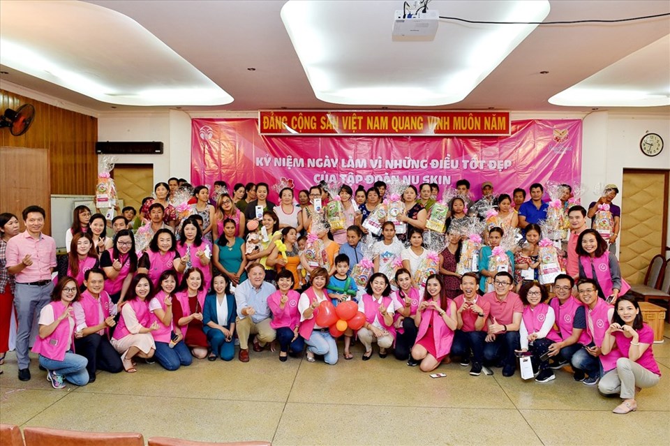 Mong muốn của chương trình là mang đến cho các em nụ cười rạng rỡ từ trái tim khỏe mạnh. Mong muốn của chương trình là mang đến cho các em nụ cười rạng rỡ từ trái tim khỏe mạnh.