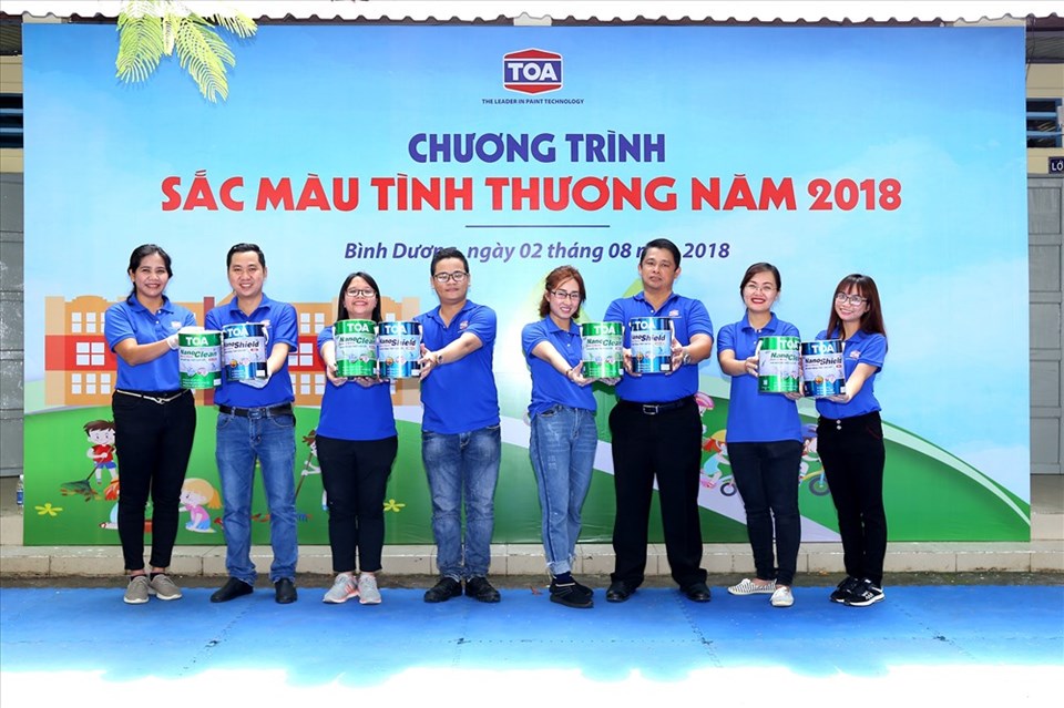 Bộ đôi sản phẩm TOA NanoShield & TOA NanoClean đồng hàng cùng chương trình. Bộ đôi sản phẩm TOA NanoShield & TOA NanoClean đồng hàng cùng chương trình.