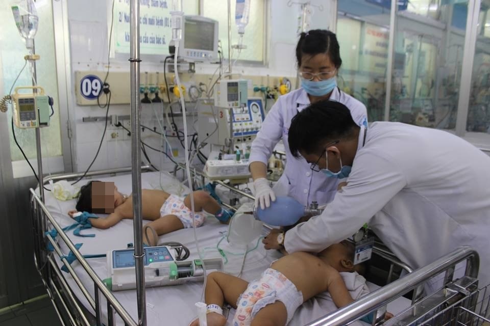 Trẻ mắc bệnh tay chân miệng tăng. Ảnh: HL Trẻ mắc bệnh tay chân miệng tăng. Ảnh: HL