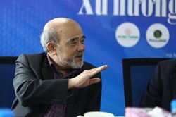 “Các đại gia Việt giàu siêu tốc nhờ đất đai là chính”