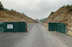 Mãi không xong 4km đường 260 tỉ vào Yên Tử: Lại xin thêm 30 tỉ