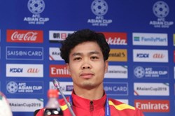 Công Phượng: “Tôi thi đấu vì ĐT Việt Nam chứ không vì áo số 10”