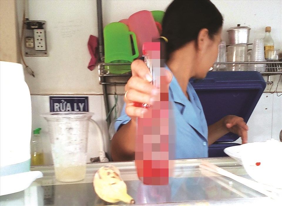 Uống nhiều nước ngọt có ga thường không tốt cho trẻ. Ảnh minh họa. Uống nhiều nước ngọt có ga thường không tốt cho trẻ. Ảnh minh họa.