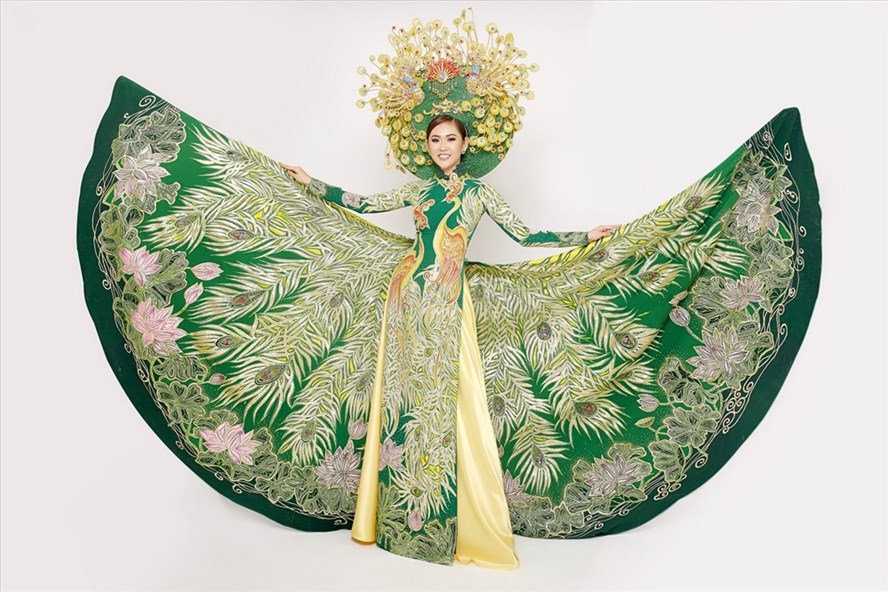 Á hậu Trúc Ny qua ống kính Nhân Phan.