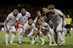 Hạ Indonesia sau 20 năm, tuyển Việt Nam trở lại Top 15 Châu Á