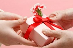 Gợi ý những món quà ý nghĩa dành tặng chị em phụ nữ nhân ngày 20.10