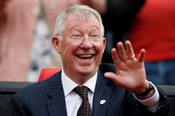 Sir Alex Ferguson bị tố dàn xếp tỉ số trận M.U - Juve để nhận đồng hồ Rolex