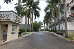Dân nhường đất mở hẻm, “đại gia” chiếm đường đi riêng