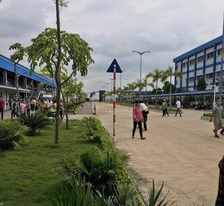 nam dinh them 20 cong nhan nhap vien nghi do ngo doc khi