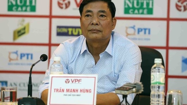 Vì sao VPF phục chức Phó Chủ tịch cho ông Trần Mạnh Hùng?