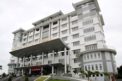 Đình chỉ 3 học viên học thạc sĩ sử dụng chứng chỉ TOIEC giả