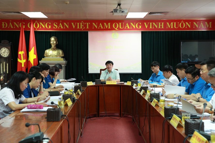 Quang cảnh Hội nghị Đoàn Chủ tịch Tổng LĐLĐVN lần thứ 4. Ảnh: Hải Nguyễn