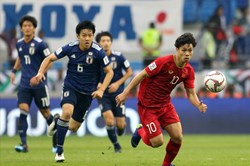 Công Phượng từ chối đội dự Champions League, chọn thử việc ở Ligue 2