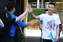 Khoảnh khắc mùa thi, nhìn lại "thanh xuân của chúng ta"