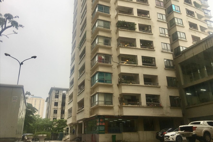 Tòa nhà CT2-D2, cụm chung cư VOV Má»
Trì, nơi nghi hai bé gái bỠbảo vỠcó hà nh vi sà m sỡ trong thang máy. Ảnh: LL