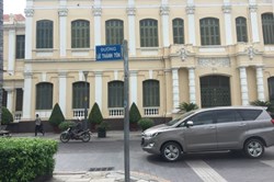 TP. Hồ Chí Minh giải quyết thế nào trong việc "loạn" tên đường hiện nay?