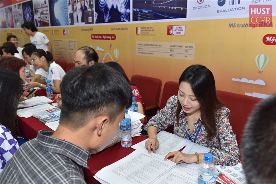 Dự kiến khoảng 22h ngày 8.8, Trường Đại học Bách khoa sẽ công bố điểm chuẩn năm 2019.