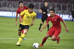 Malaysia dùng "trọng pháo" từng ghi bàn vào lưới UAE đấu tuyển Việt Nam